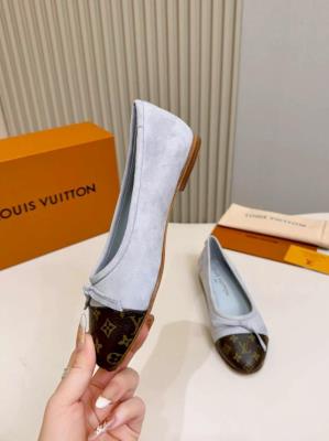 wholesale quality louis vuitton women shoes model no. 560